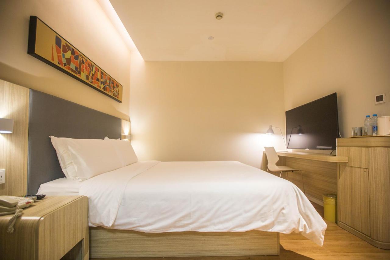 Hanting Premium Hotel Shanghai Plaza 66 Exteriör bild