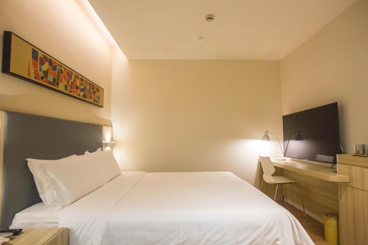 Hanting Premium Hotel Shanghai Plaza 66 Exteriör bild