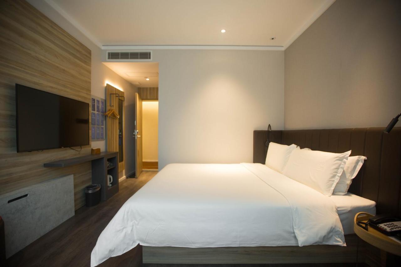 Hanting Premium Hotel Shanghai Plaza 66 Exteriör bild