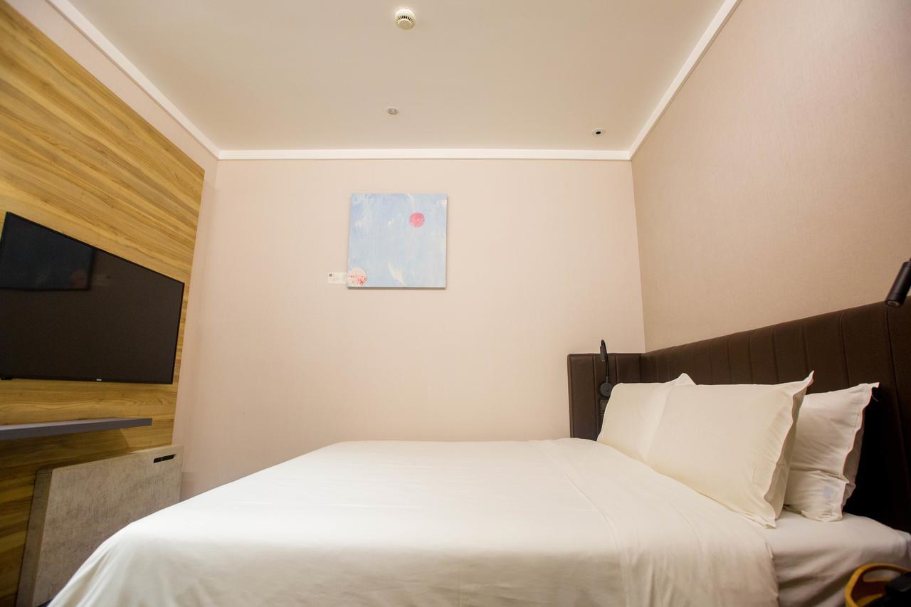 Hanting Premium Hotel Shanghai Plaza 66 Exteriör bild
